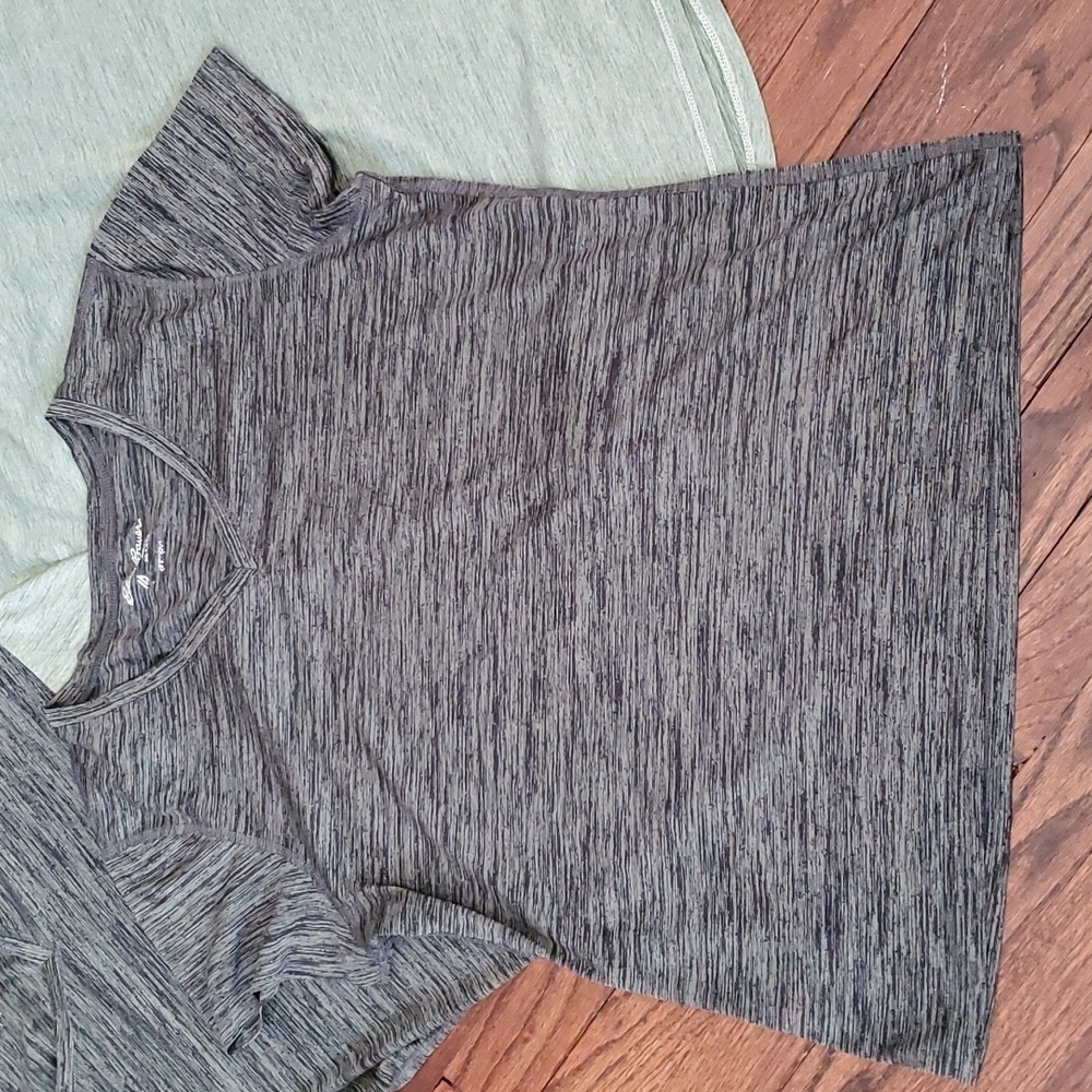 3 Eddie Bauer tops - M and XL - Picture 3 of 6